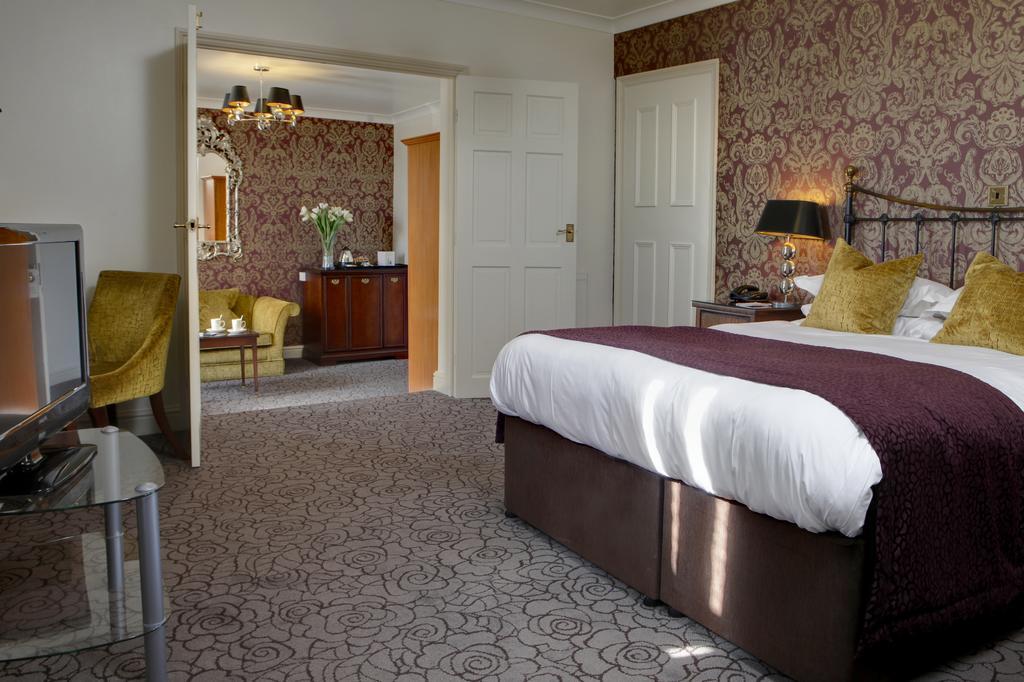 Pontlands Park Hotel Челмсфорд Экстерьер фото